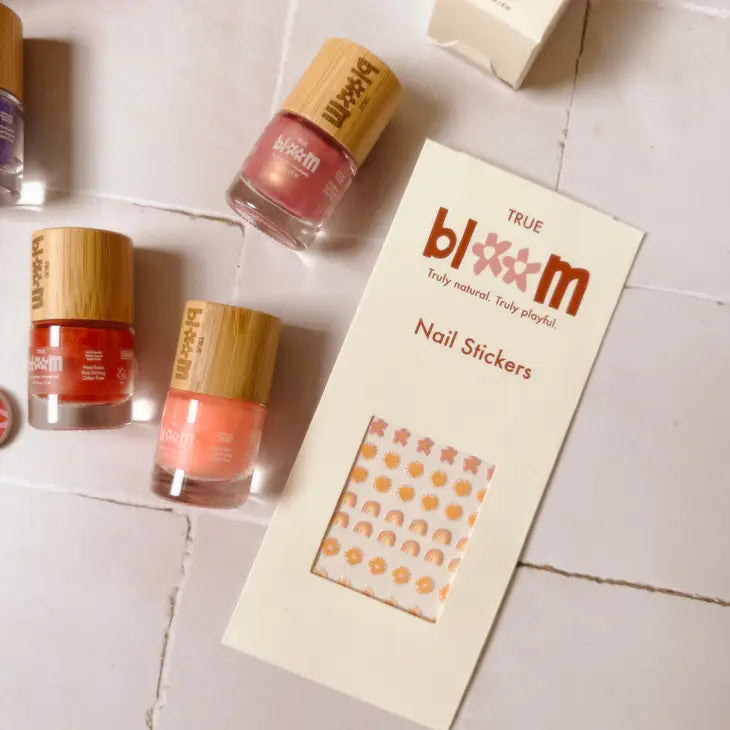 Daisy's Nail Kit