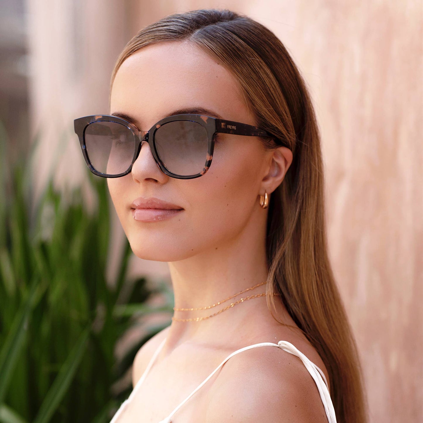 Amber Acetate Cat Eye BLUE