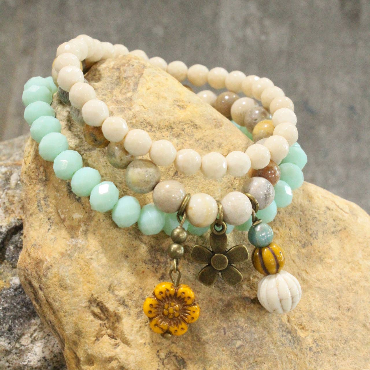 Stackable Pumpkin & Gourd Flower Stretch Bracelet Set