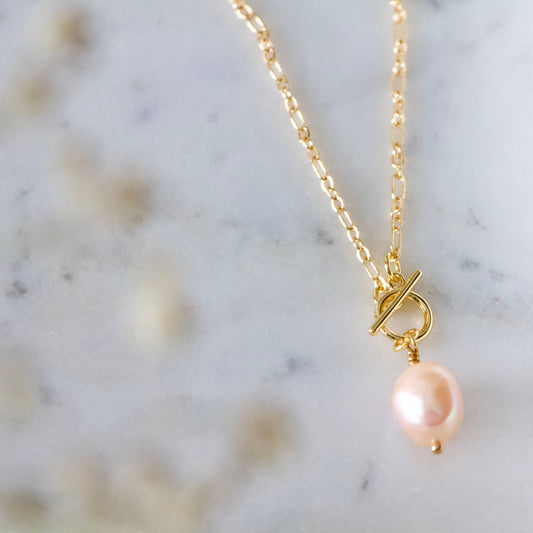 Pearl Toggle Necklace - Blush Pearl