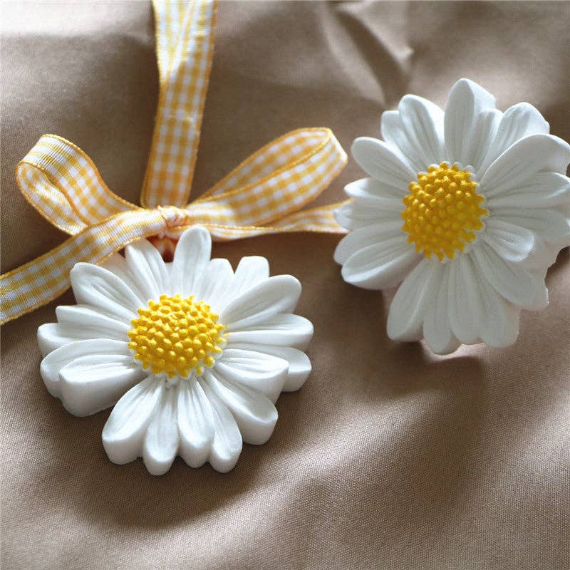 Daisy Car Diffuser