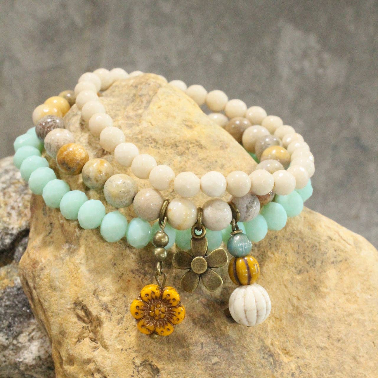 Stackable Pumpkin & Gourd Flower Stretch Bracelet Set