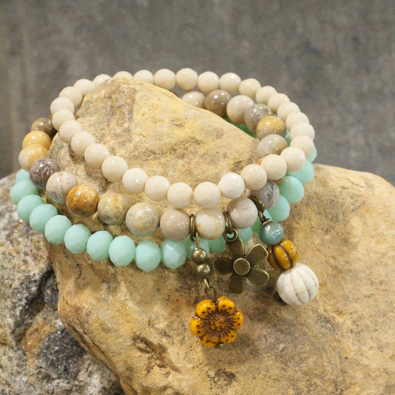 Stackable Pumpkin & Gourd Flower Stretch Bracelet Set