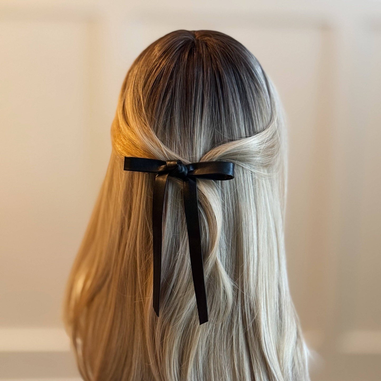 Structured Bow Hair Clip Set